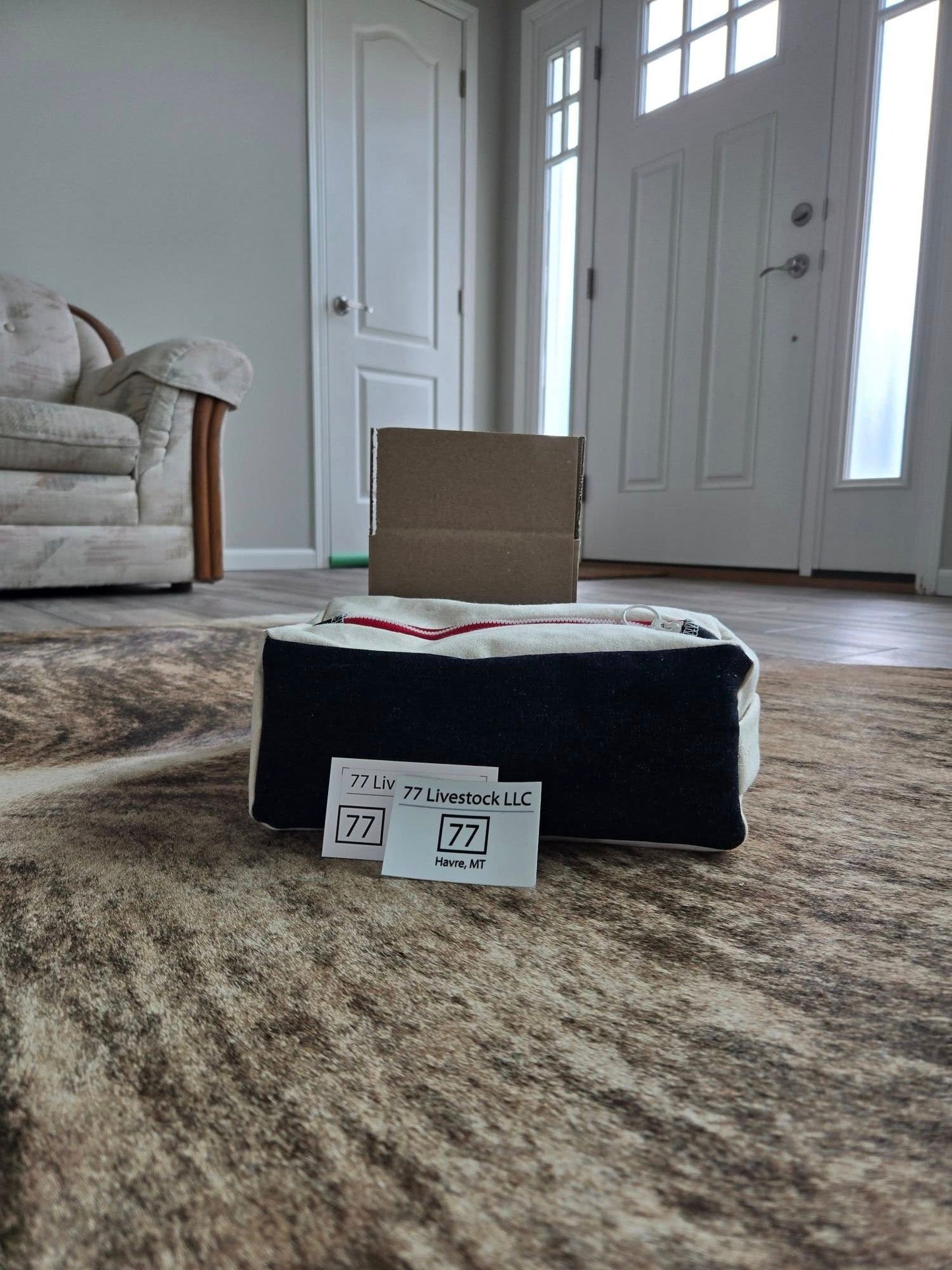 Canvas Shave Kit