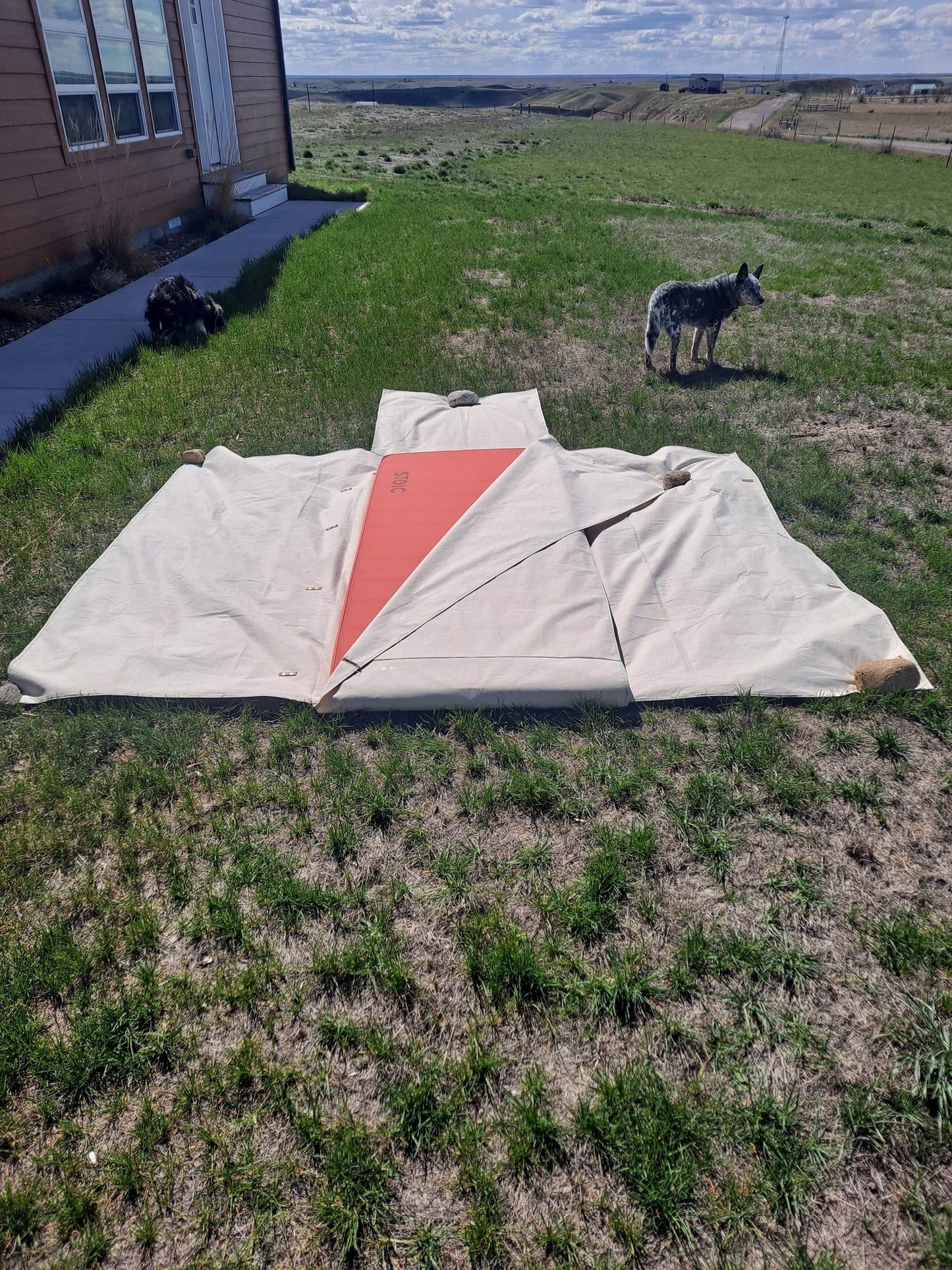 Tri-Fold Cowboy Bedroll